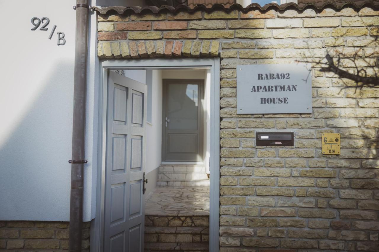 Raba92 Apartman House Exterior photo